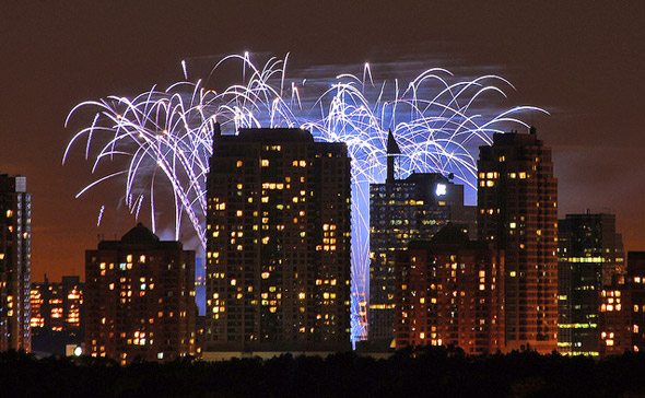 Canada+day+fireworks+2011+markham