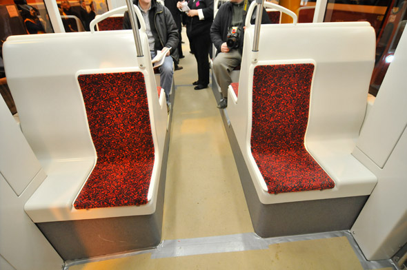 20121115-front-seats.jpg