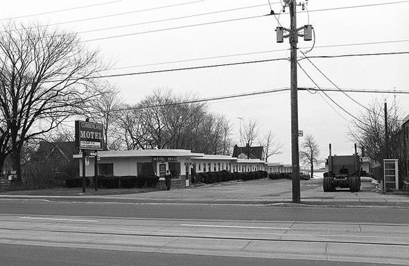 What motels used to look like in Toronto