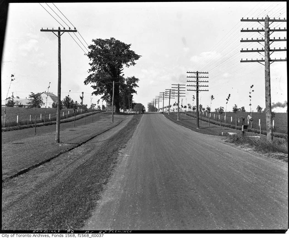 Don Mills, E.P. Taylor, Macklin Hancock, Don Mills Road and Lawrence Avenue East, 1950s, postwar suburban development, urban planning, urban studies, Toronto, North York