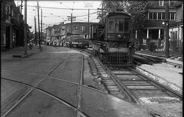 Wallace and Lansdowne 1929