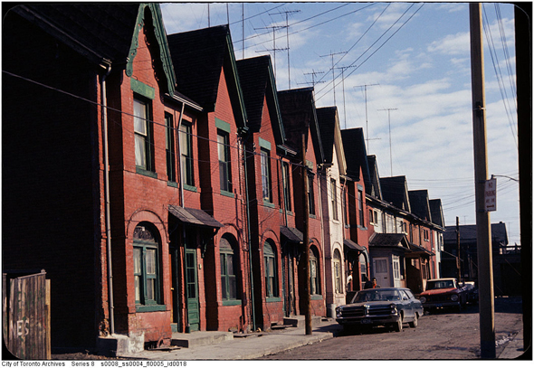 Toronto, Trefann Court, John Sewell, urban renewal, 1950s, 1960s, 1970s