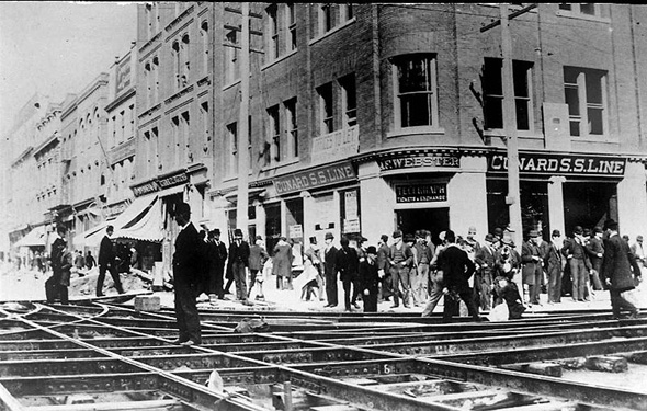 20110103-1892-Special_track_work_installation_for_electric_cars,_King_and_Yonge_Streets,_looking_north,_August_1892.jpg
