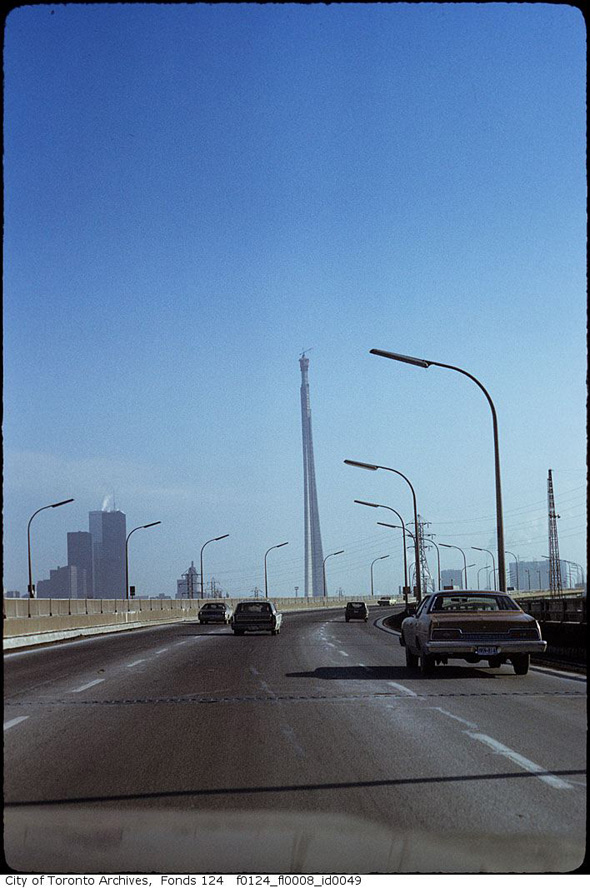 CN Tower Construction
