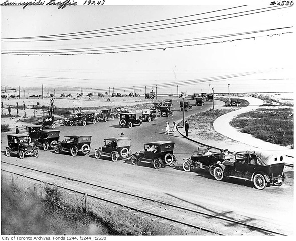 sunnyside-traffic-1924-f1244_it2530.jpg