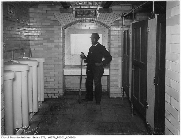 A history of public toilets in Toronto