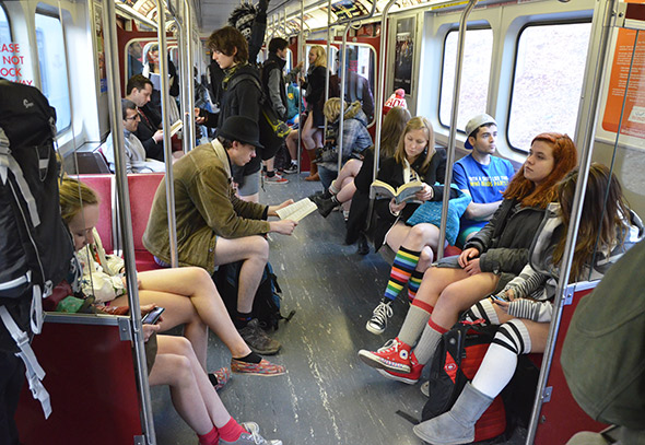 20120109-No-Pants-Subway-Ride-2012--4433-HQ.jpg