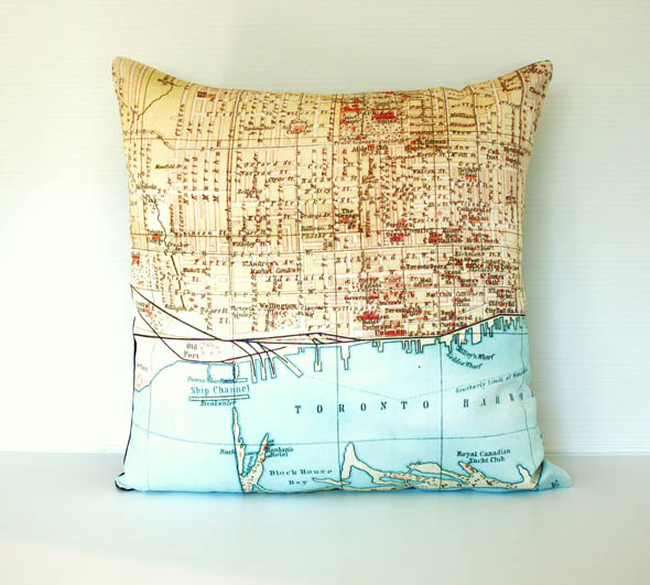 toronto map cushion