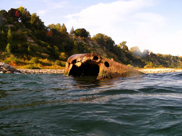 steamer alexandria hull in water