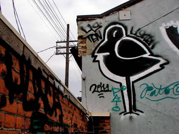 LISTEN Graffiti Toronto