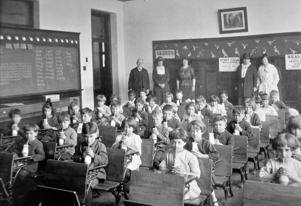 toronto vintage school class room