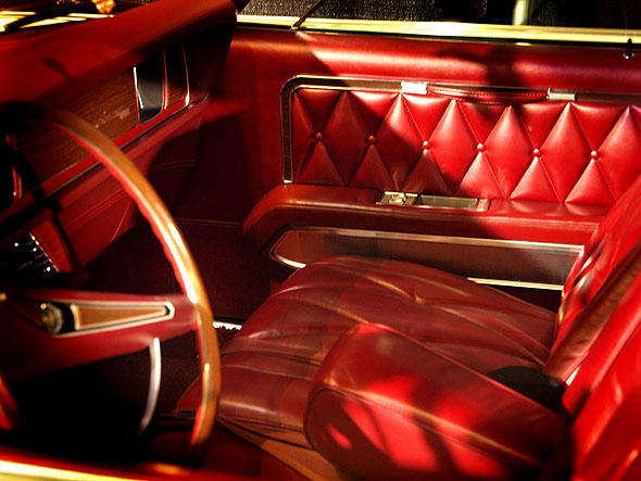 Lincoln Continental Mk III interior