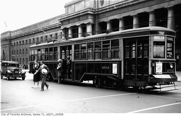 2011614-union-streetcar-1932.jpg