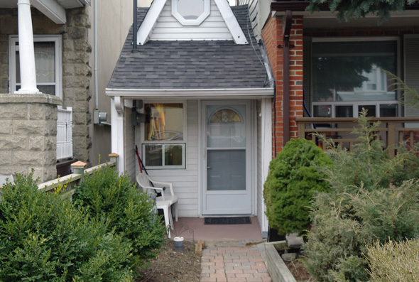 Smallest House Toronto