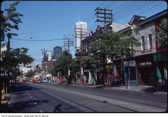 toronto queen street 1980s