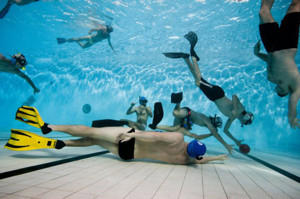 underwater rugby