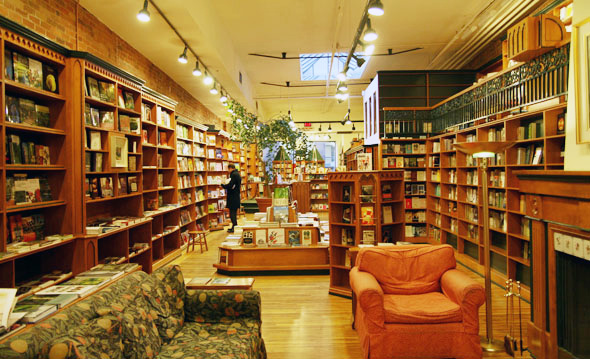 lost bookstores toronto